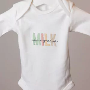 Babybody weiß "in my milk era"