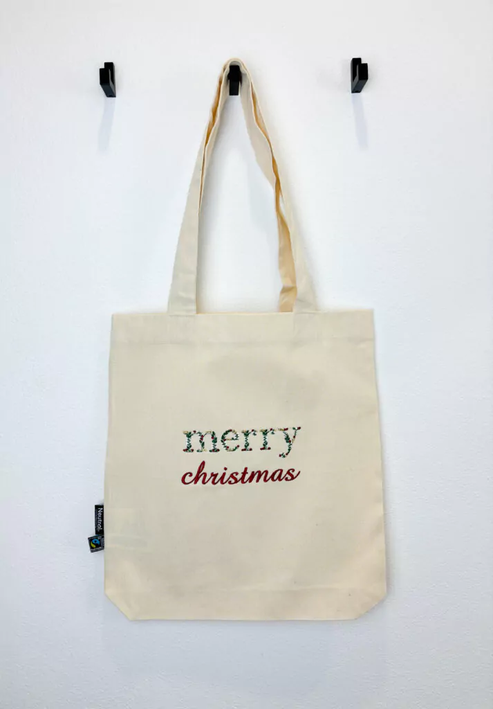 Einkaufstasche aus Bio-Baumwolle in der Farbe natur mit Bestickung 