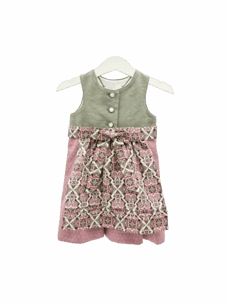 Babydirndl mit salbei-farbenem Oberteil, rosa in Falten gelegter Rock und gemusterter Schürze. Vorderansicht